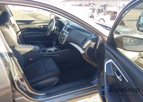 2017 Nissan Altima 2.5 Sr из США, поврежденный, VIN 1N4AL3AP7HC498108